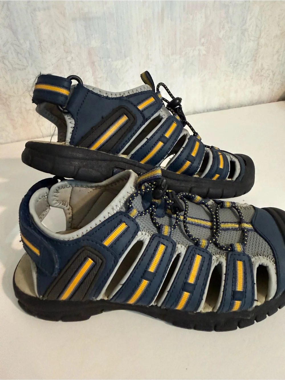 Bass-Hangten Boys Closed-Toe Active Sandals in Gray and Navy with Yellow Trim 2